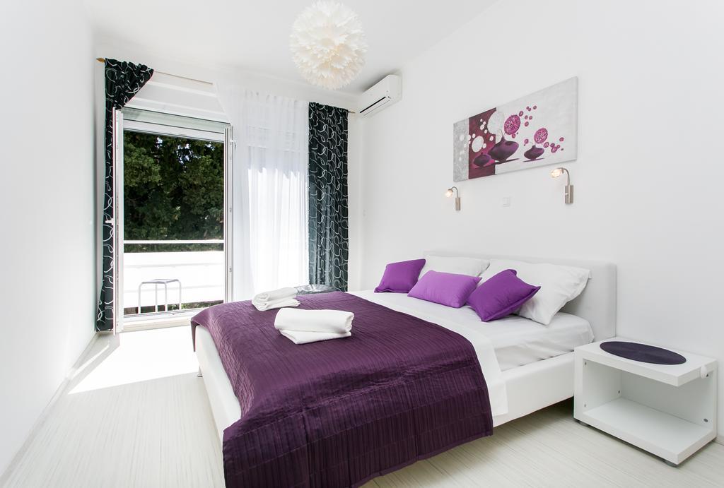 Apartament Purple Magic